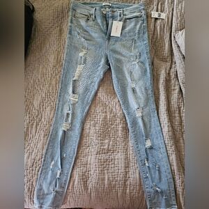 Good American Super Soft Skinny Distressed